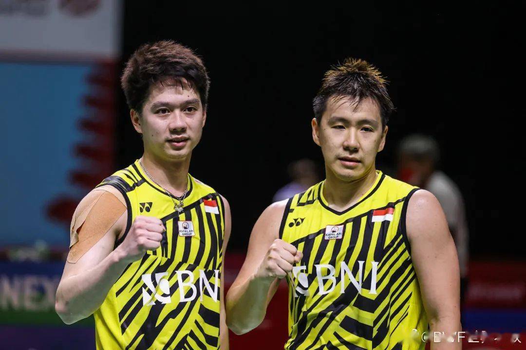 包含纽约尼克斯迎欧超杯关键赛，今夜遗憾出局，压力陡增，团队化学反应显著的词条
