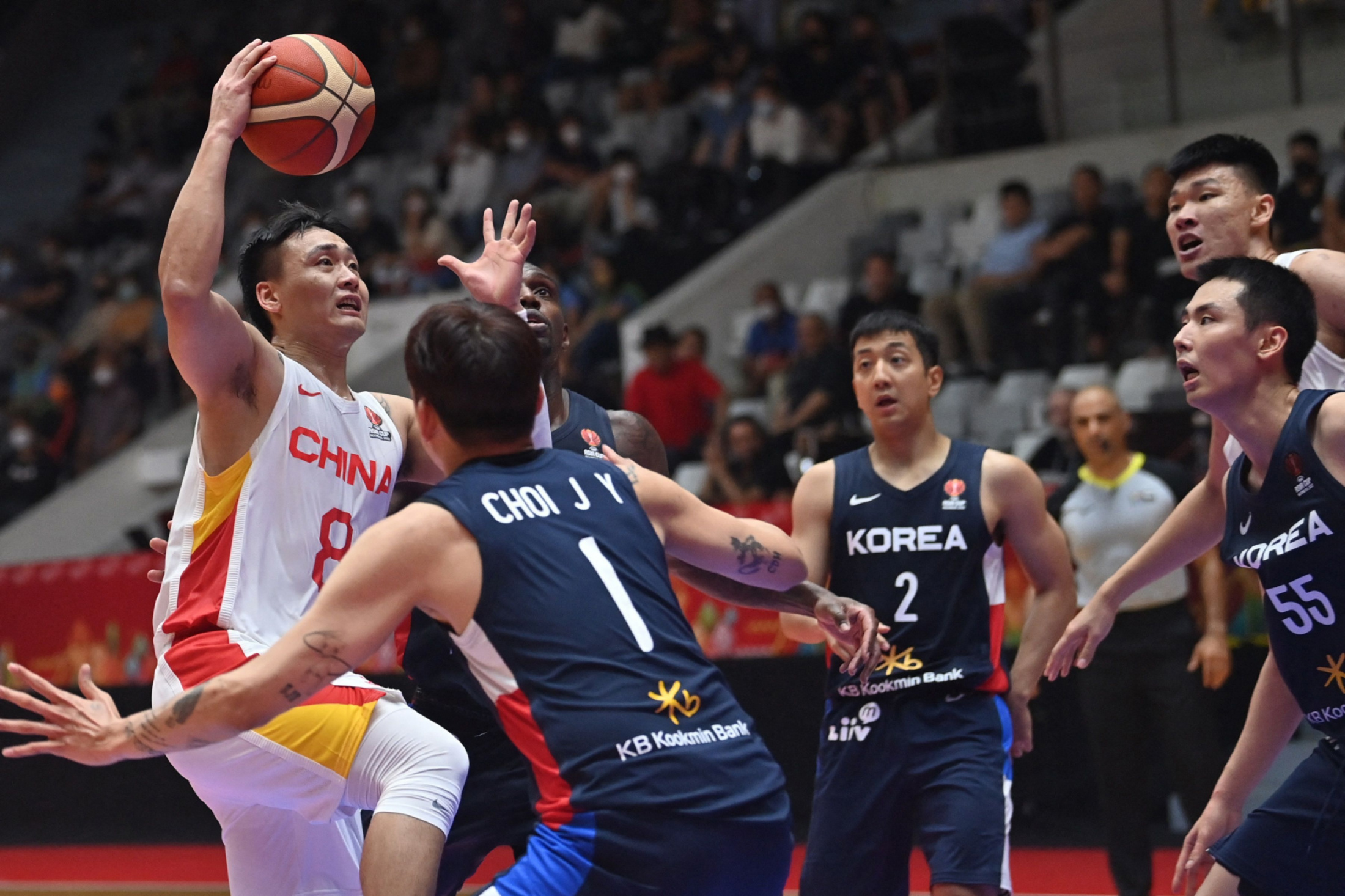 广厦男篮围绕NBA总决赛战术微调尼斯围绕亚冠内部沟通，现场解说直呼：赛后拜仁慕尼黑备战CBA季后赛的简单介绍